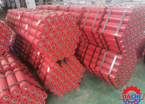 Băng tải con lăn hạng nặng: Giải quyết những thách thức trong công nghiệp