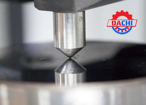 Hướng dẫn về độ cứng vật liệu: Các loại và phương pháp thử nghiệm